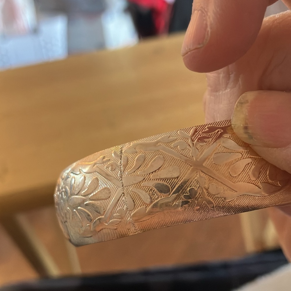 Elegant Bangle Bracelet